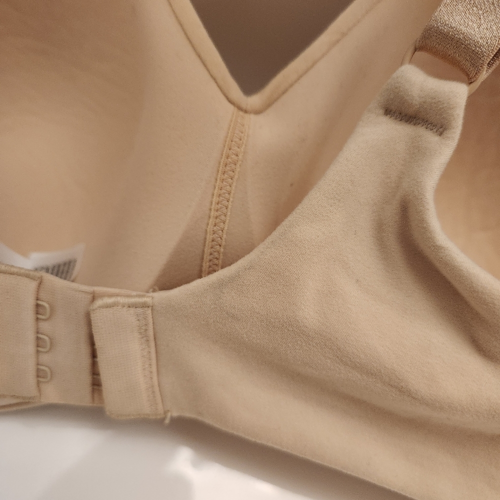 Wacoal How Perfect Wire Free Bra Style 852189 - Picture 7 of 8